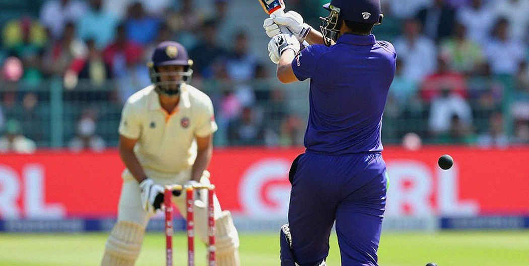 ভুবনেশ্বরের প্রত্যাবর্তন নয়, আসল গল্প আর্শদীপের কাঁধ: চিন্নাস্বামীর ডেকাডারে ভারতের বোলিং লেজার