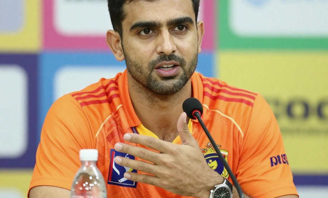 ১৯৬-এর হিসাব: আফগান কোচের সতর্কতা আর বাংলাদেশের এনআরআর ফাঁদ